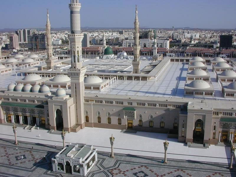 Masjid%20nabawi_JPG.jpg